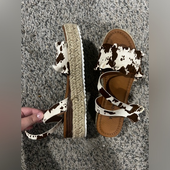 Western Slides - Picture 2 of 3